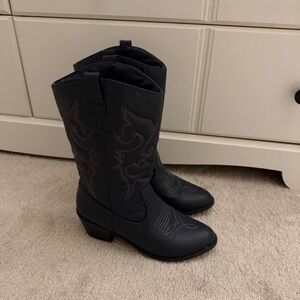 Navy Western Boots Women’s 8